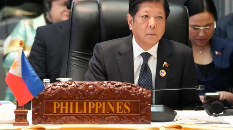 Polisi wa Ufilipino wanawasilisha malalamiko ya uhalifu dhidi ya Makamu wa Rais Sara Duterte na wasaidizi wake wa usalama